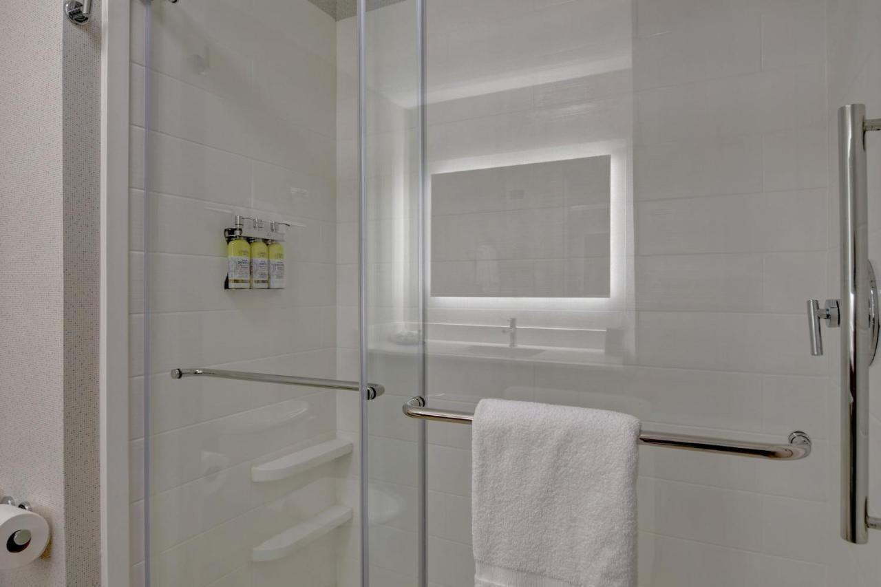 Hotel Express & I-85 - Hwy 76, Exit 19b By Ihg Anderson